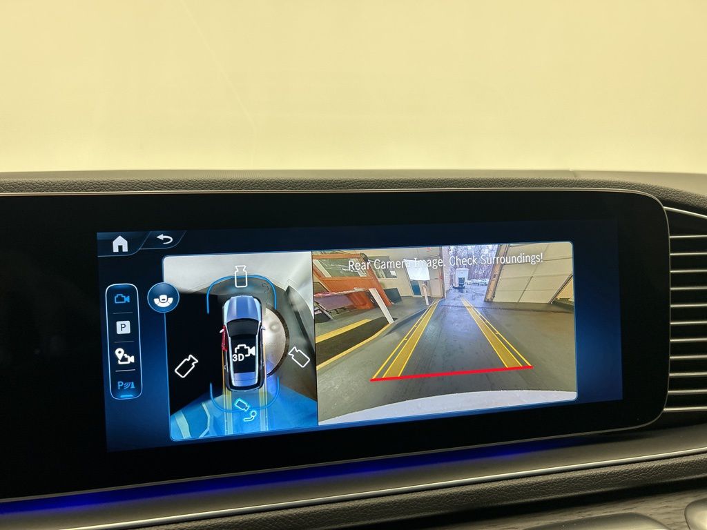 Thumbnail: 2026 Mercedes-Benz GLE - 18