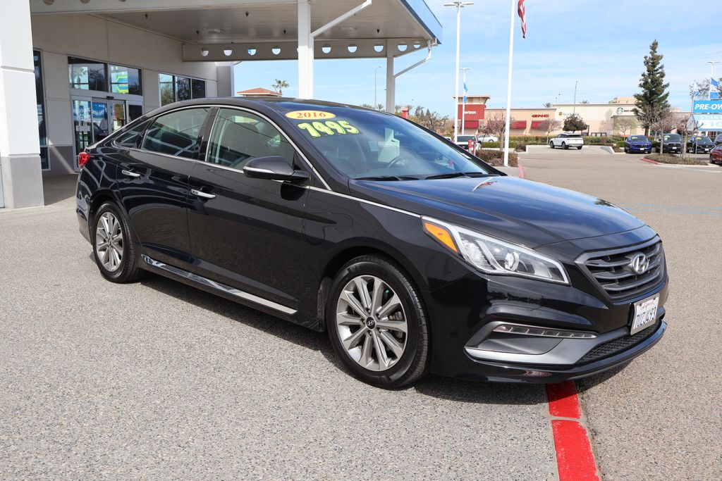 2016 Hyundai Sonata Base 3