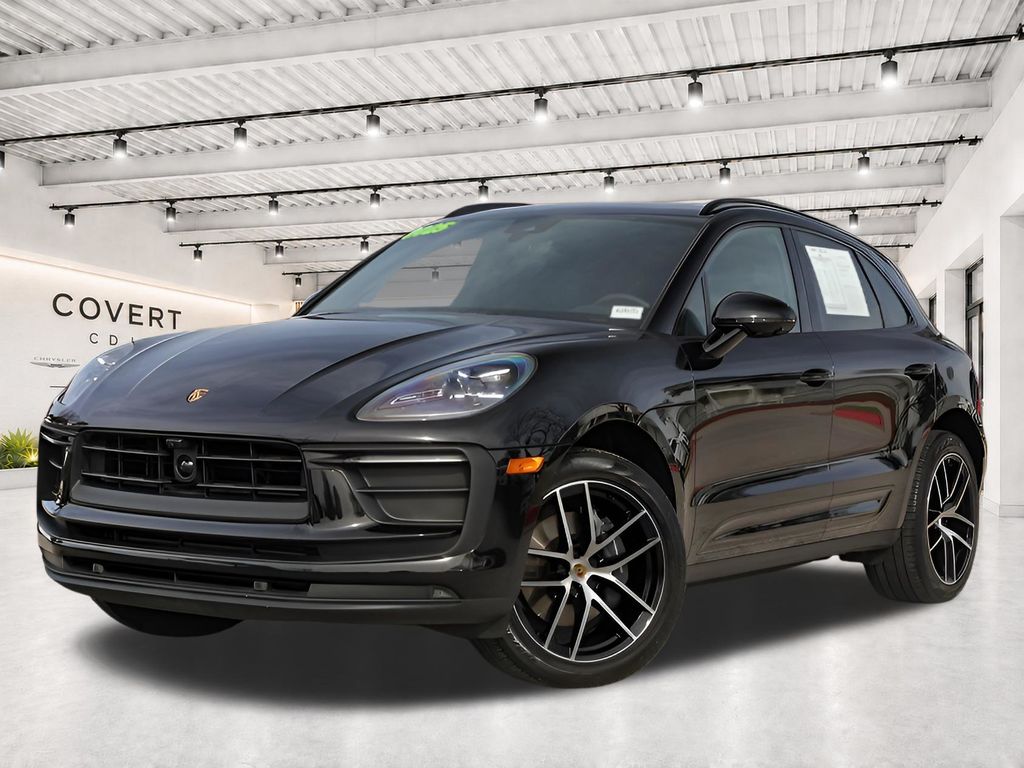 Black 2025 Porsche Macan SUV / Crossover All-Wheel Drive 7-Speed Automatic