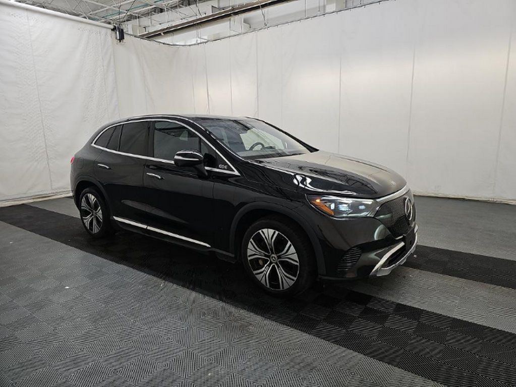Used 2023 Black Mercedes-Benz 350 SUV image 3