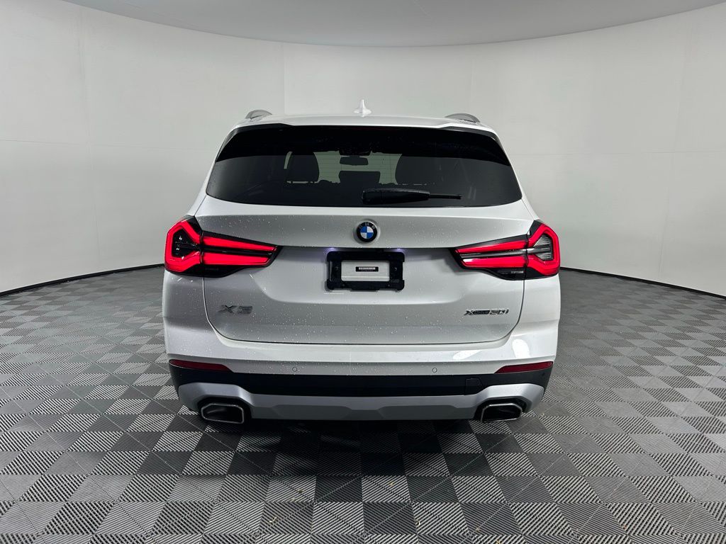 Thumbnail: 2022 BMW X3 - 6