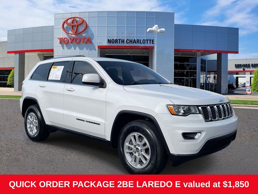 Bright White Clearcoat 2020 Jeep Grand Cherokee Laredo E RWD SUV / Crossover 4X2 8-Speed Automatic