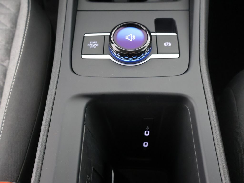 2025 Volkswagen Tiguan S - Photo 11