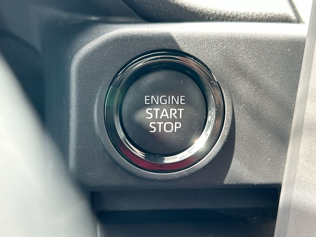 Thumbnail: 2024 Toyota Tacoma - 19