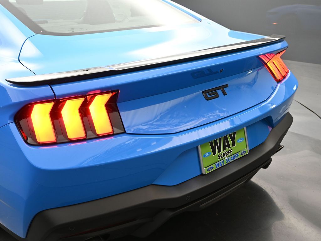 2025 Ford Mustang GT Premium Fastback