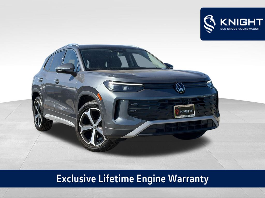 Platinum Gray Metallic 2026 Volkswagen Tiguan SUV / Crossover Front-Wheel Drive 8-Speed Automatic
