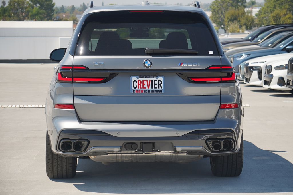 Thumbnail: 2025 BMW X7 - 6