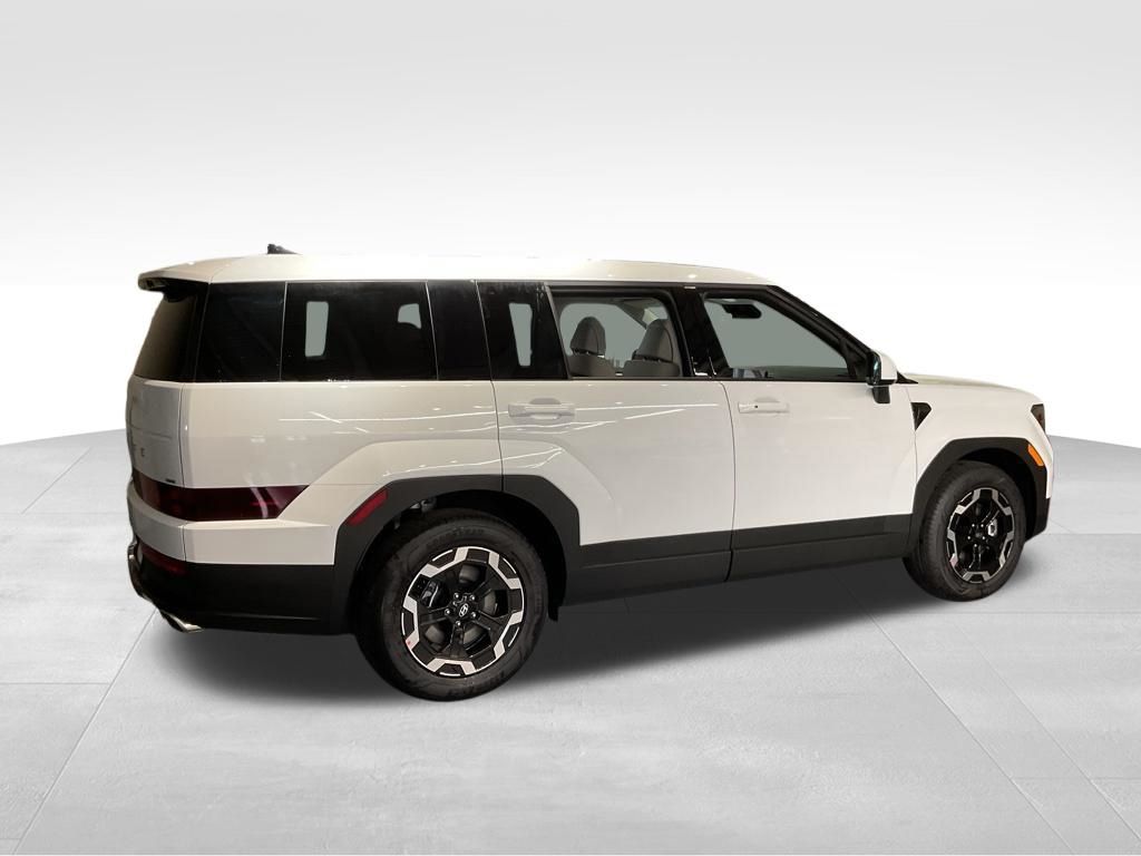 New 2026 White Hyundai SE image 4