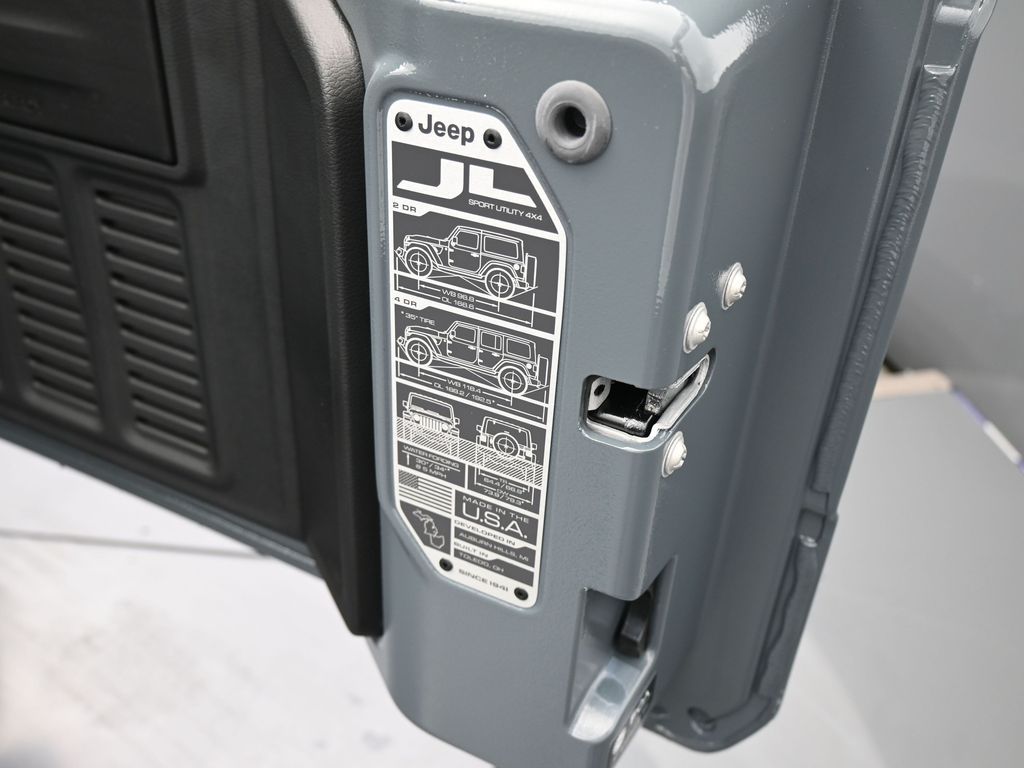 New 2026 Anvil Clear Coat Jeep Sport image 32