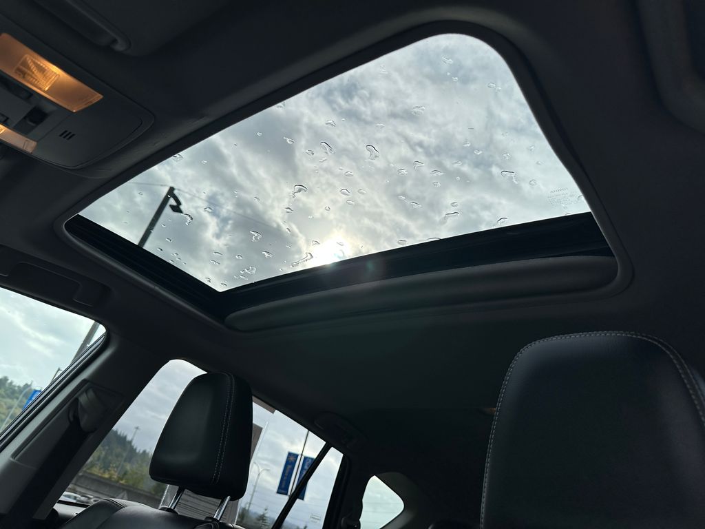 2016 Toyota RAV4 Hybrid Limited