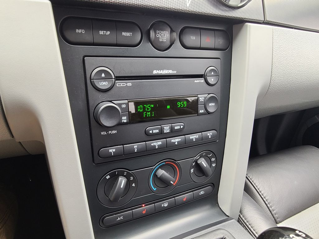 2007 Ford Mustang GT Premium