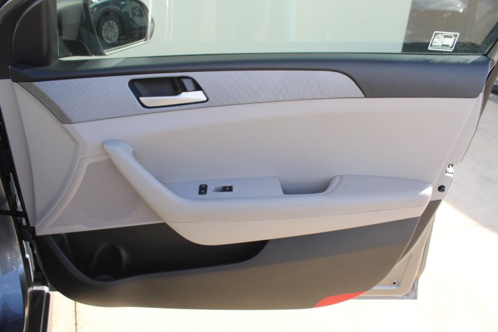 Used Car 2018 Hyundai Sonata  Se For Sale Under $15,000 In Georgetown, Texas