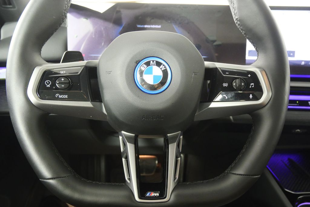 2025 BMW i5 xDrive40 22