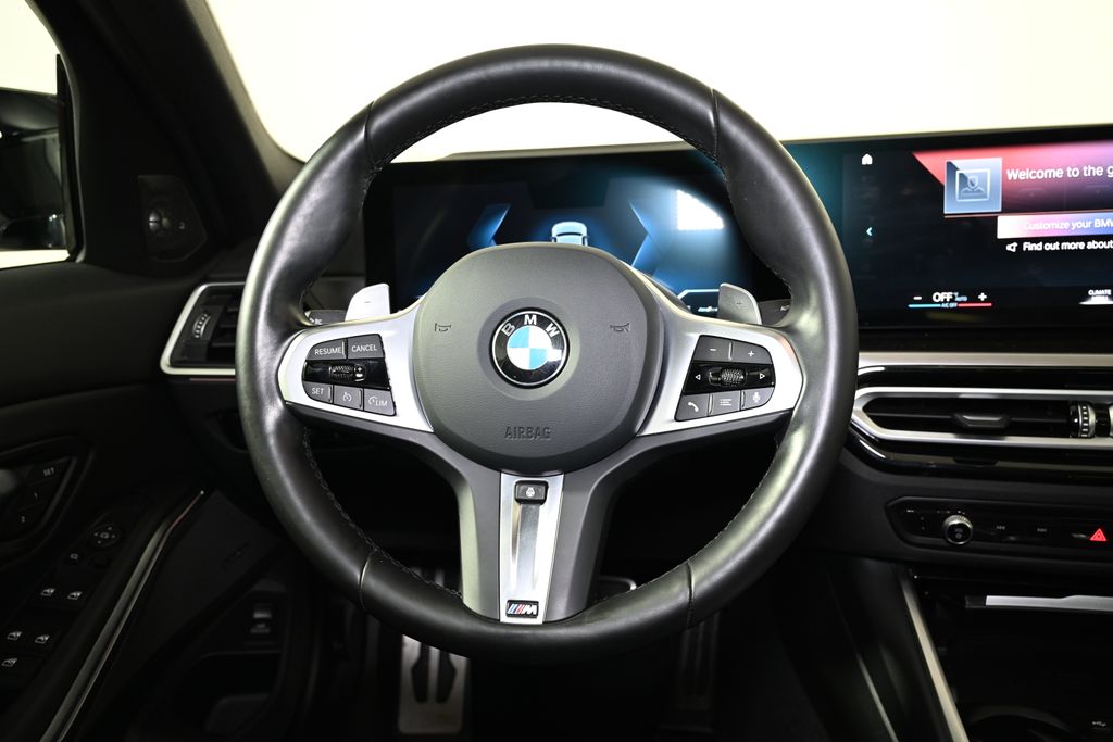 Thumbnail: 2024 BMW 3 Series - 17