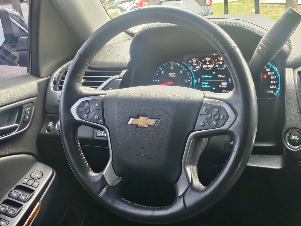 2016 Chevrolet Tahoe LTZ - 6