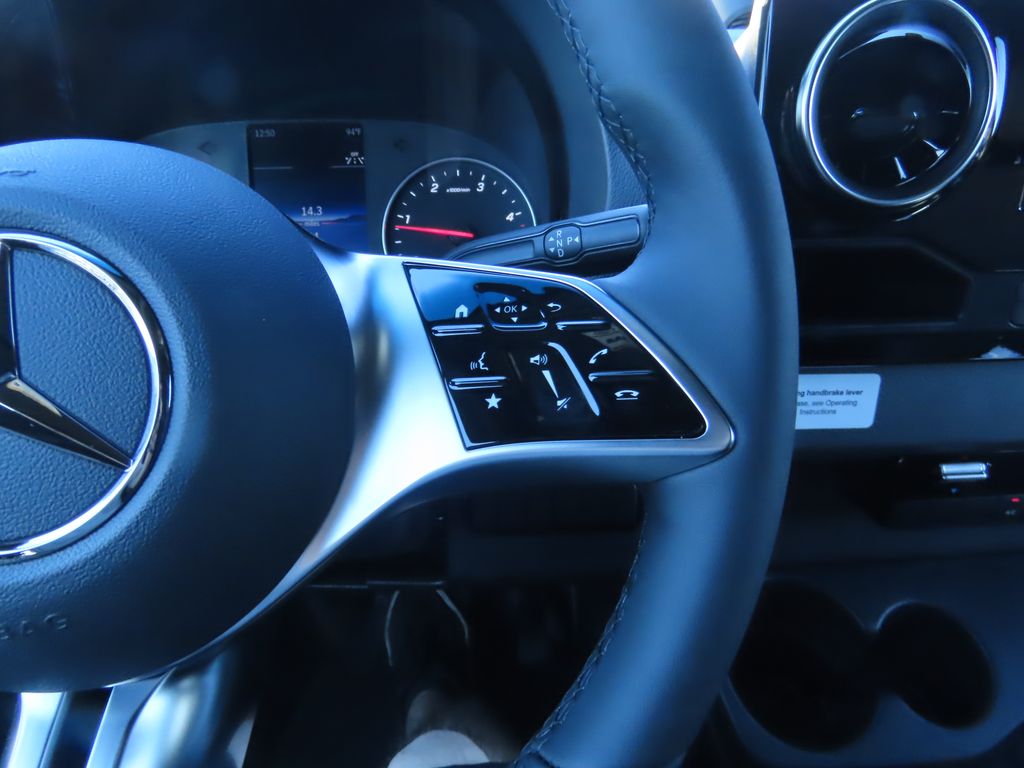 Thumbnail: 2026 Mercedes-Benz Sprinter - 13