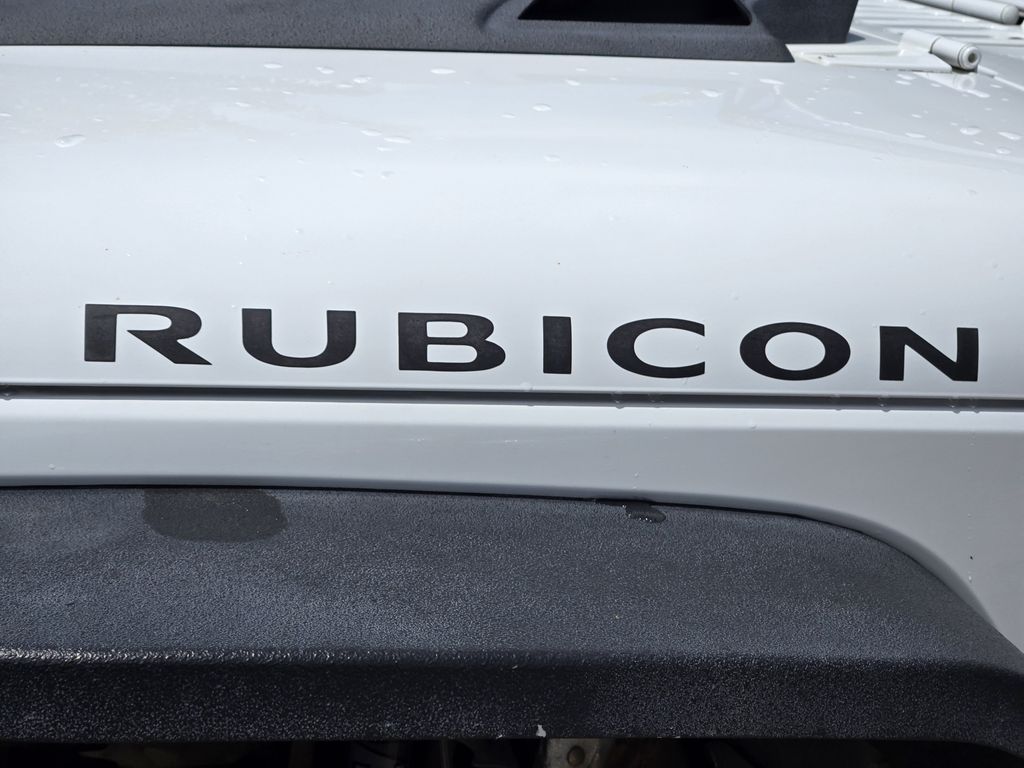 2016 Jeep Wrangler Unlimited Rubicon White at Legacy Ford