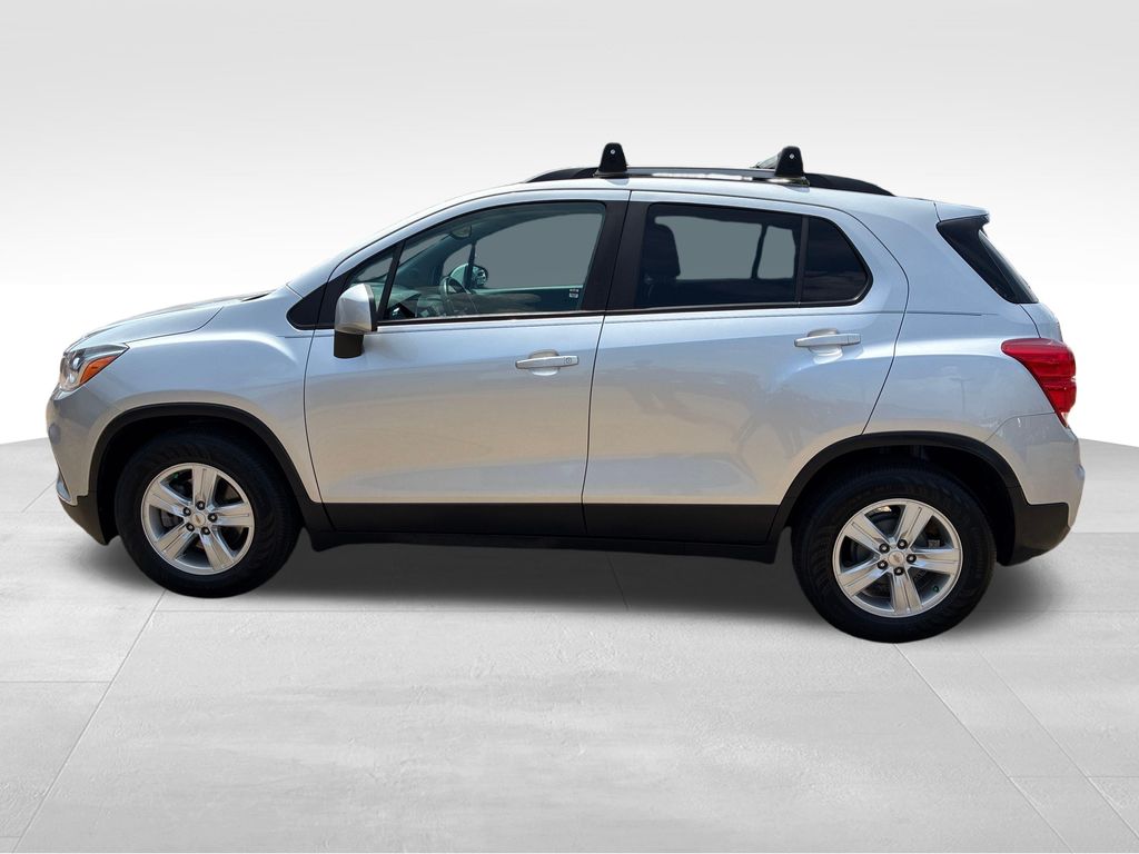 Used 2021 Silver Chevrolet LT image 2
