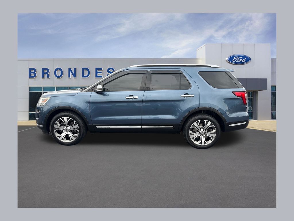  2018 Ford Explorer Platinum AWD   