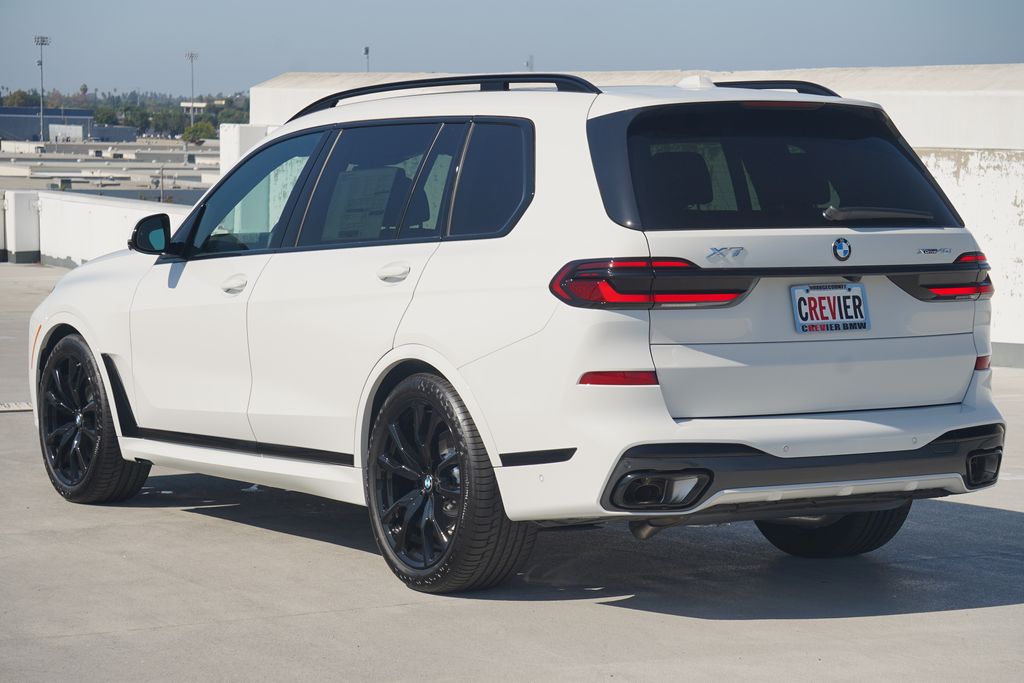 Thumbnail: 2026 BMW X7 - 7