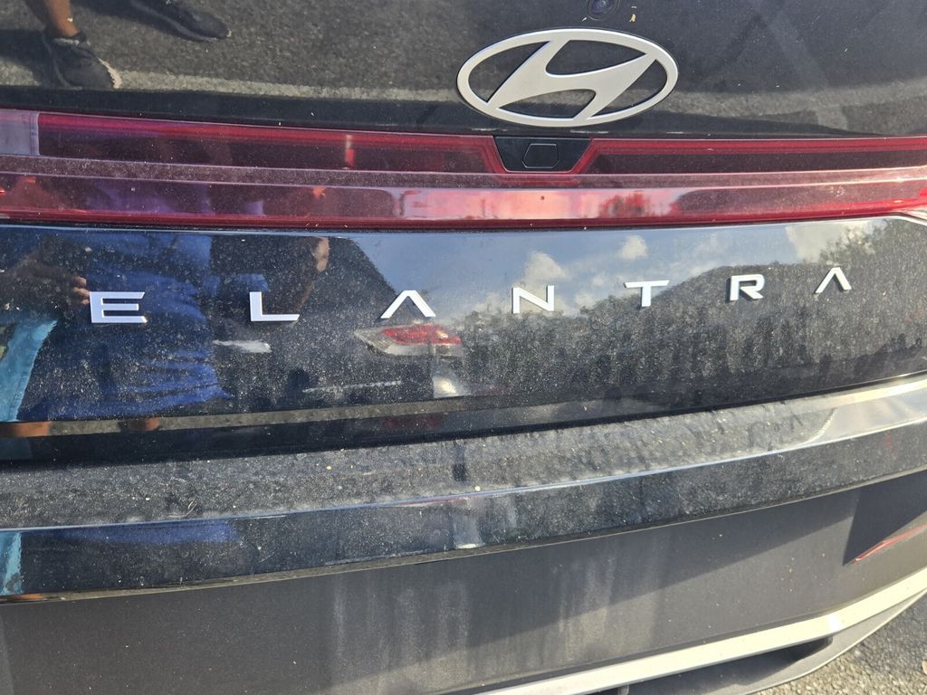 2025 Hyundai Elantra