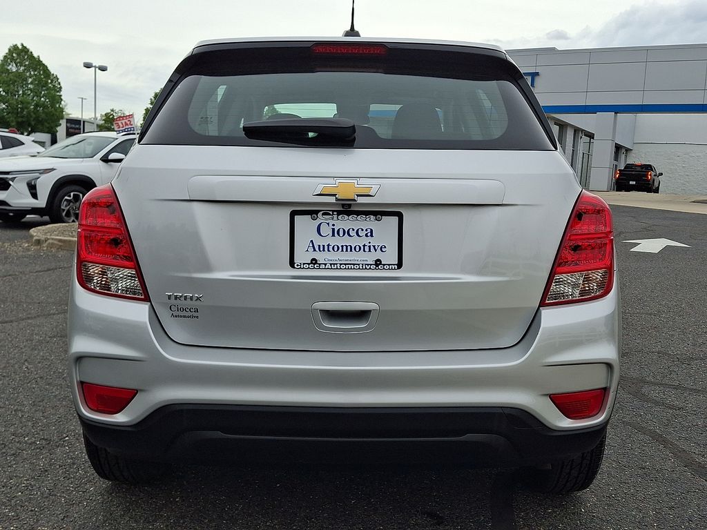used 2018 Chevrolet Trax car, priced at $12,084