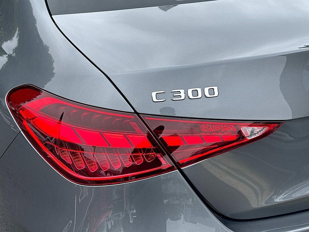 Thumbnail: 2024 Mercedes-Benz C-Class - 10