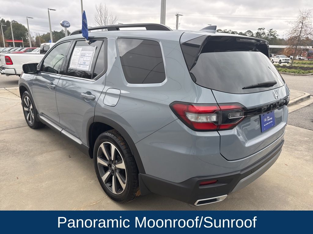 2024 Honda Pilot Touring
