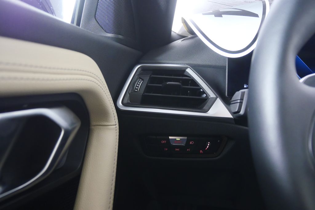 Thumbnail: 2024 BMW 2 Series - 17