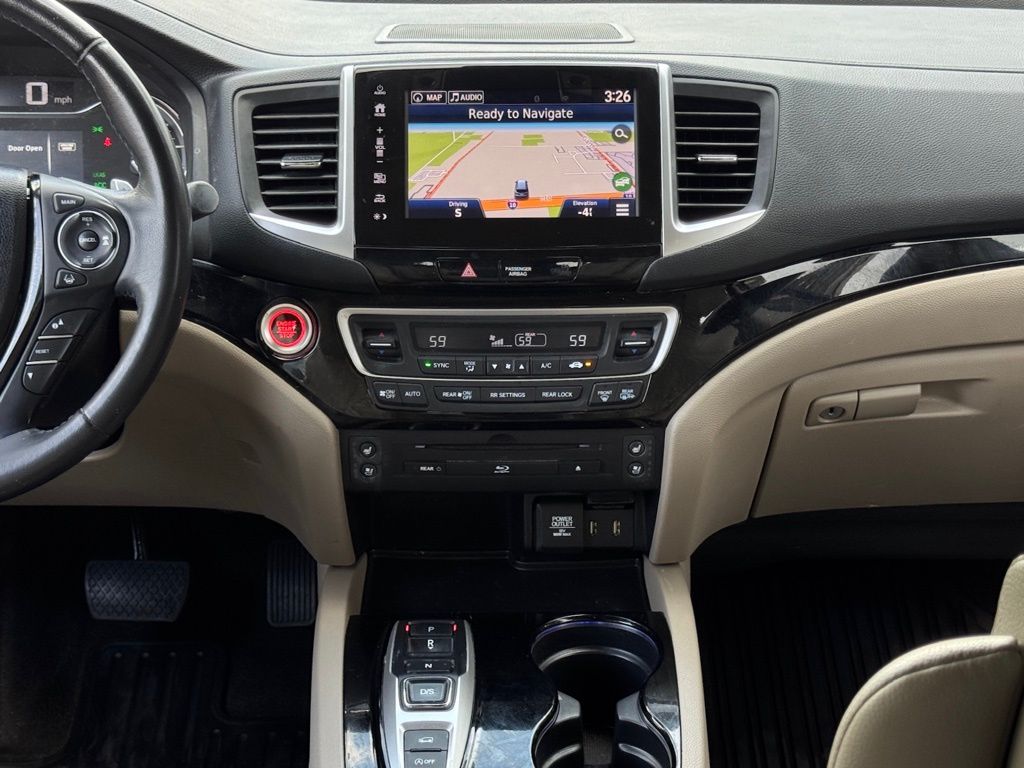 2018 Honda Pilot Elite  at Autostrade