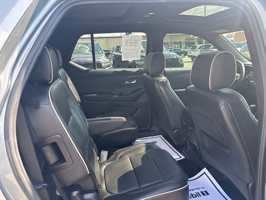 Used 2023 Chevrolet Traverse SUV