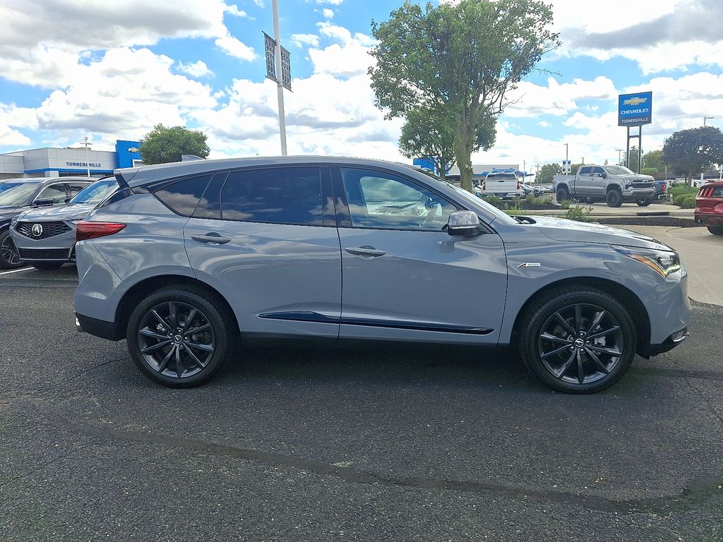 Thumbnail: 2026 Acura RDX - 7
