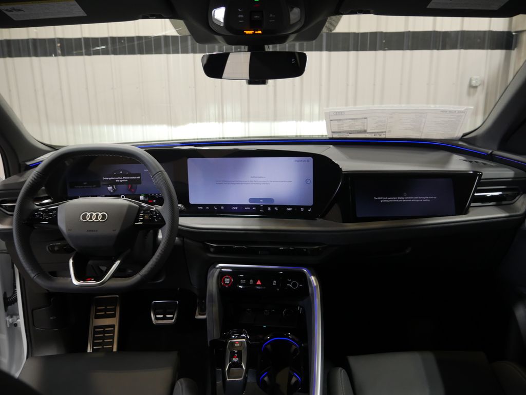 Thumbnail: 2026 Audi SQ5 - 31