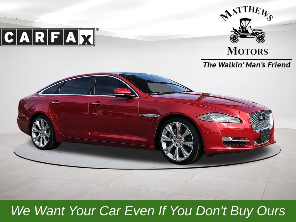Firenze Red Metallic 2019 Jaguar XJ-Series XJL Portfolio RWD Sedan Rear-Wheel Drive 8-Speed Automatic