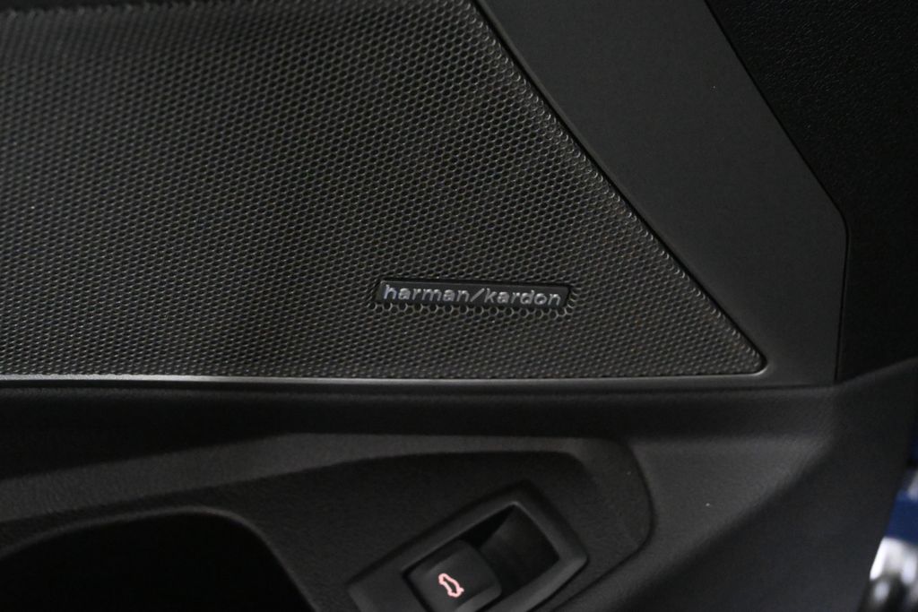 Thumbnail: 2026 BMW 3 Series - 25