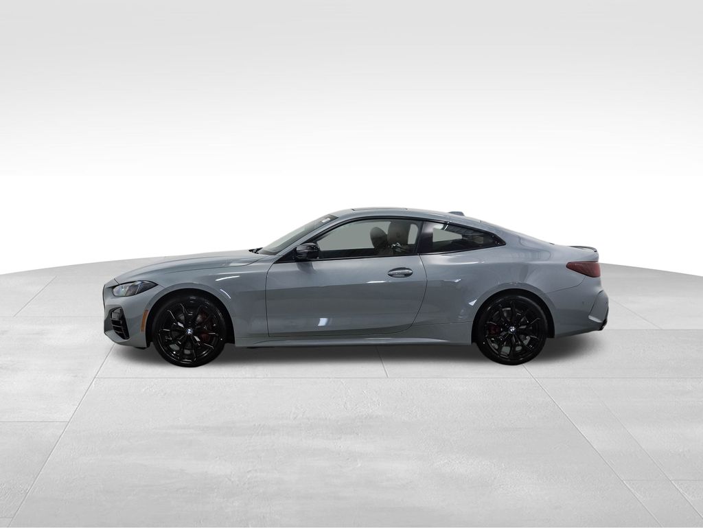Thumbnail: 2026 BMW 4 Series - 2