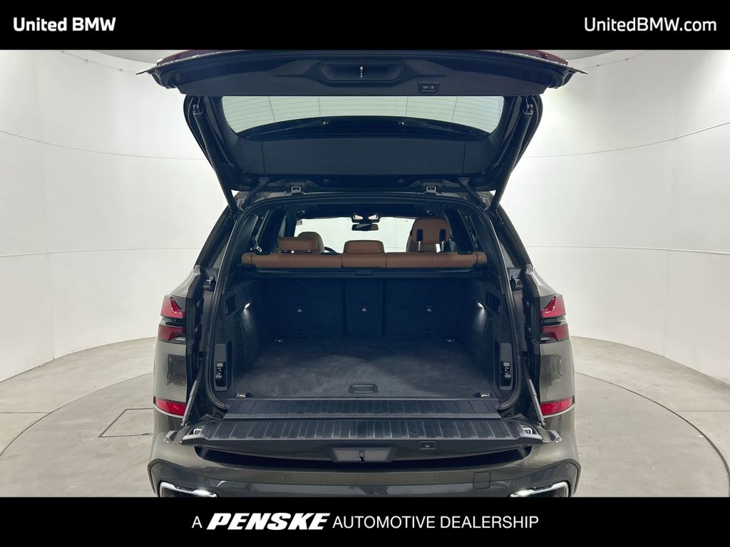 Thumbnail: 2024 BMW X5 - 22