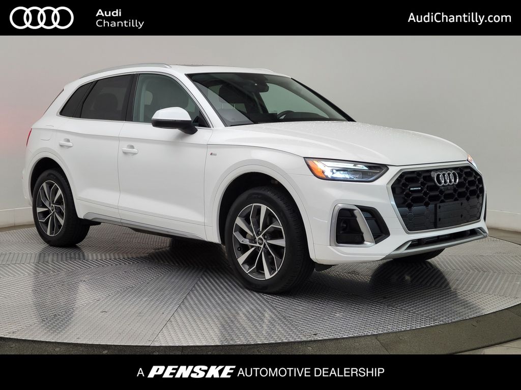 Thumbnail: 2023 Audi Q5 - 1