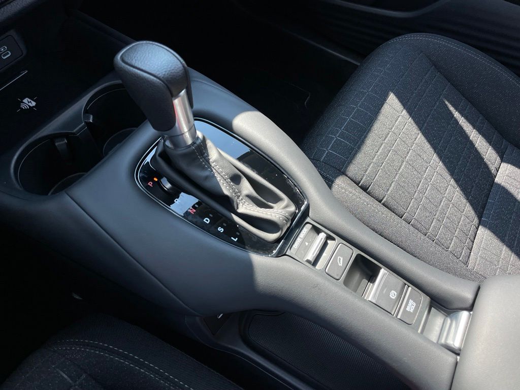 Thumbnail: 2026 Honda HR-V - 19