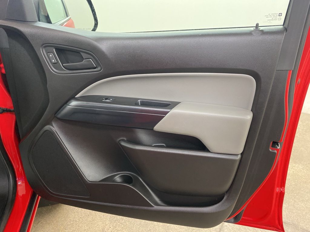 2018 Chevrolet Colorado Work Truck photo