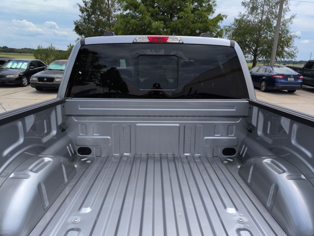 New 2026 Silver Ford XLT image 27