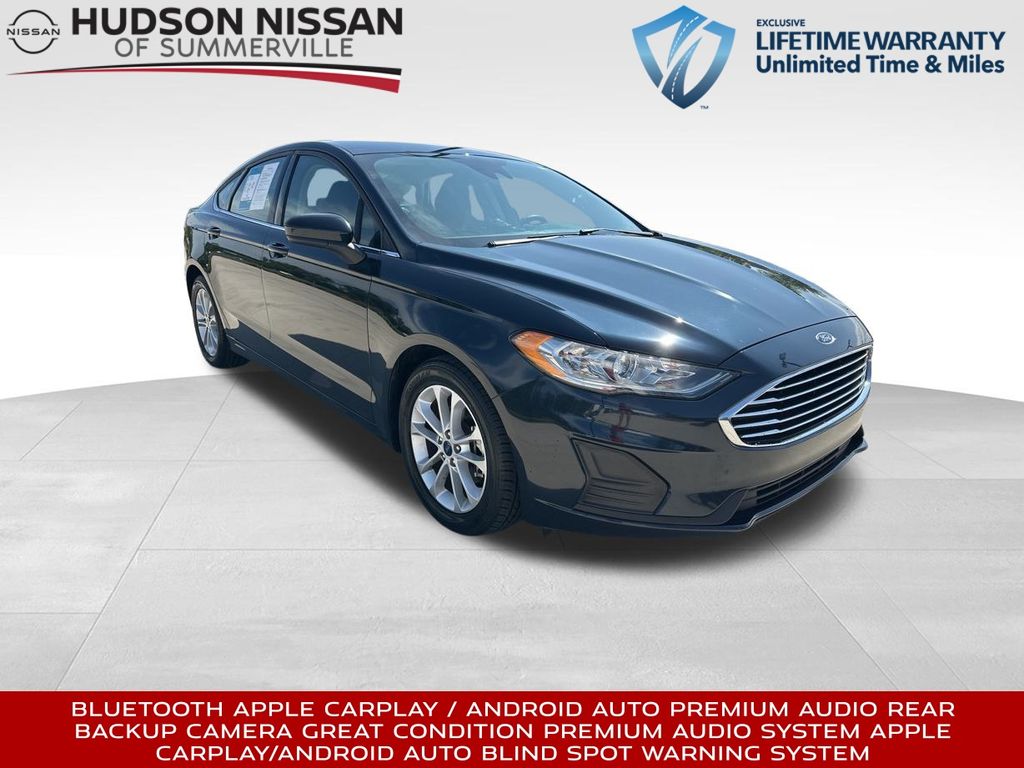 2020 Blue Ford Fusion SE Sedan