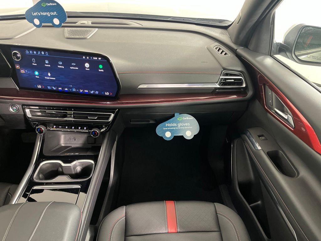 Thumbnail: 2024 Chevrolet Traverse - 20