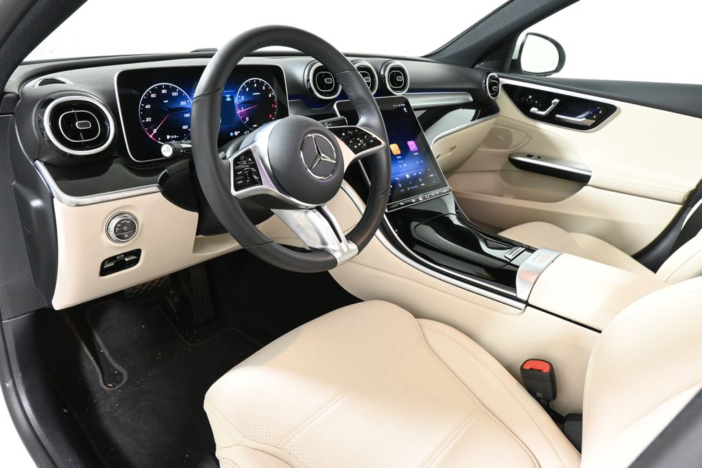 Thumbnail: 2025 Mercedes-Benz C-Class - 13