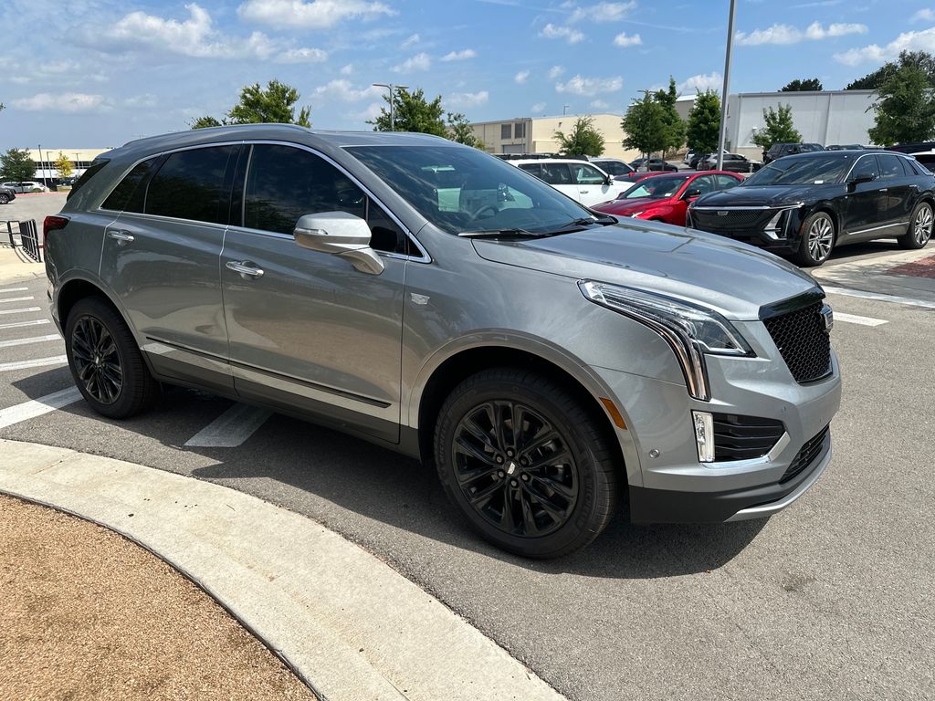 Silver Metallic 2026 Cadillac XT5 Premium Luxury FWD SUV / Crossover Front-Wheel Drive 9-Speed Automatic
