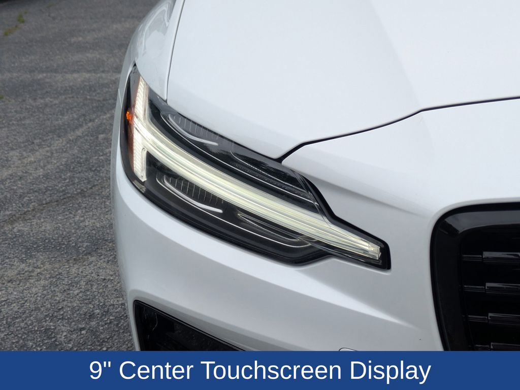 2021 Volvo S60 T5 Momentum