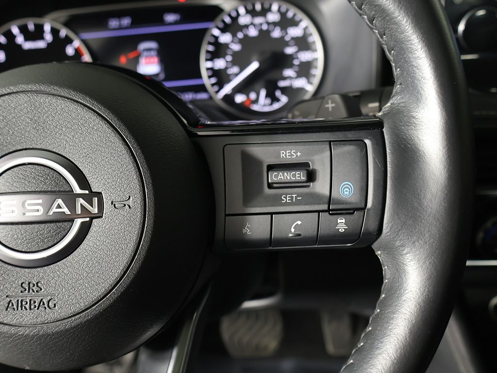 Used 2023 Gray Nissan SL image 39