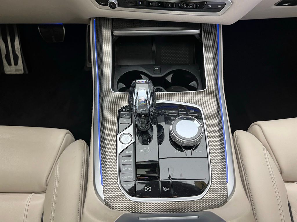 Thumbnail: 2021 BMW X5 - 12