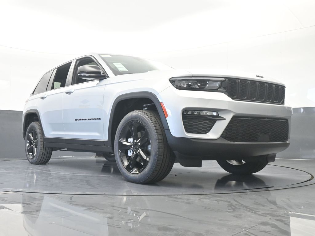 New 2025 Silver Zynith Jeep Limited image 58