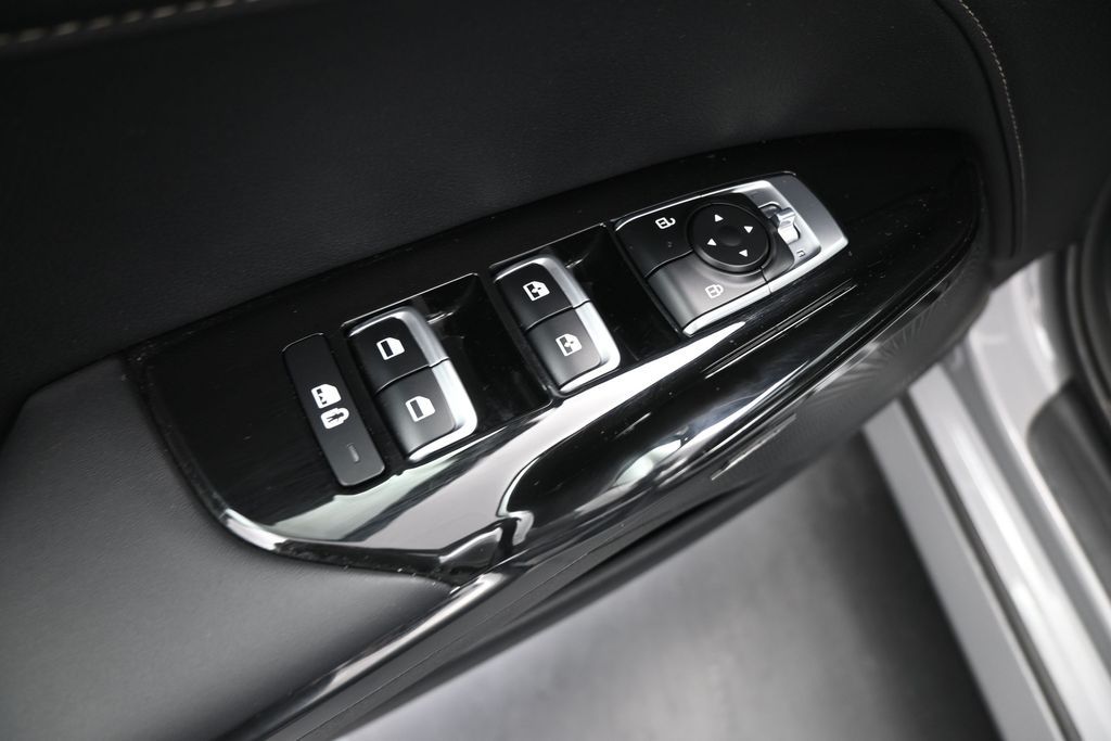Used 2025 Kia K5 Sedan